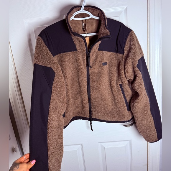 SOLDOUT SKIMS Chocolate and Black Fleece Jacket - Picture 2 of 8